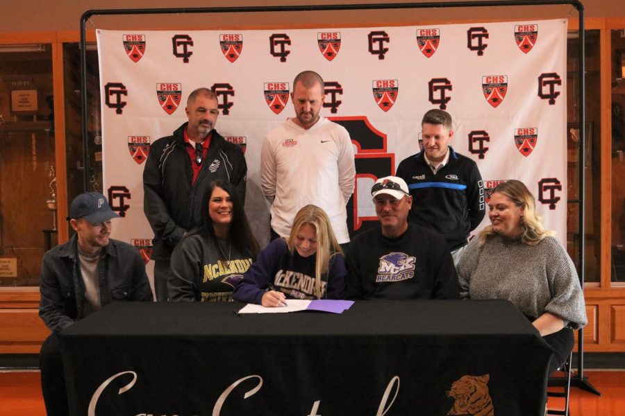 Senior Abbie Simon Signs to play DII Soccer at McKendree University