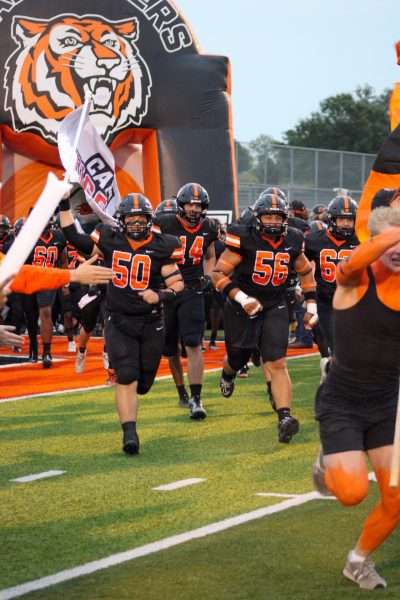 Tigers vs St. Charles West